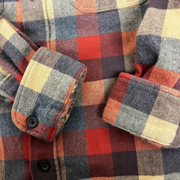 LL Bean Men's Chamois Shirt, Traditional Fit, Plaid Flannel Size Small - Picture 8 of 9